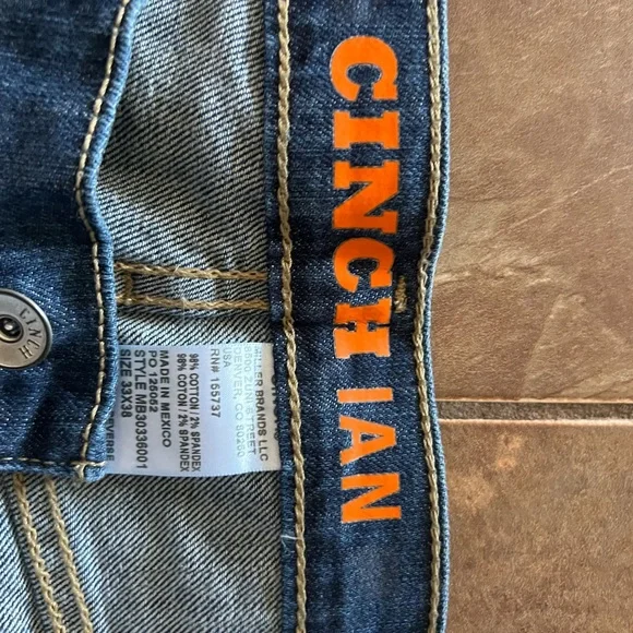 Cinch Men's Dark Blue Bootcut Jeans - Picture 6 of 6